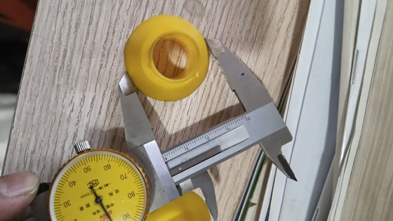 Tubo de plástico de PVC D22mm com cones de plástico para molduras de bastão