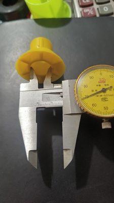 Tubo de plástico de PVC D22mm com cones de plástico para molduras de bastão