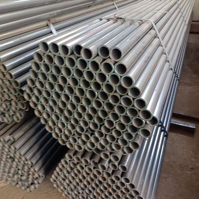 Tubo de aço sem costura 12m Tubo de aço carbono Laminado a quente Tubo de ferro preto para estrutura