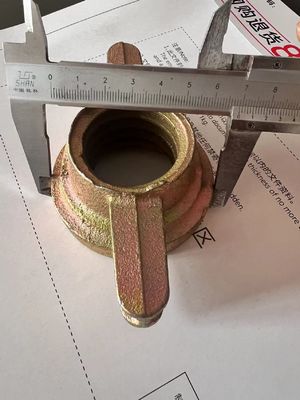 Acessórios de moldagem Amêndoas de ferro fundido galvanizadas para base de jacto ajustável
