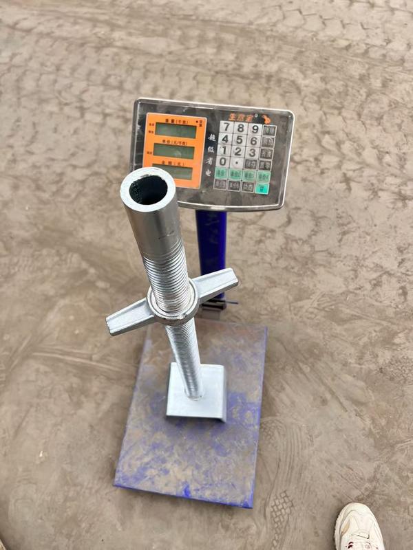 Macaco de Base Ajustável com Parafuso Oco Suporte de Aço para Andaimes e Construção Pesada