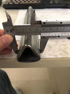 Tubos de aço de forma especial para construção